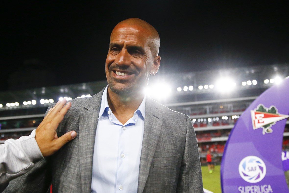 Juan Sebastian Veron Takes 360 View Of Club Management