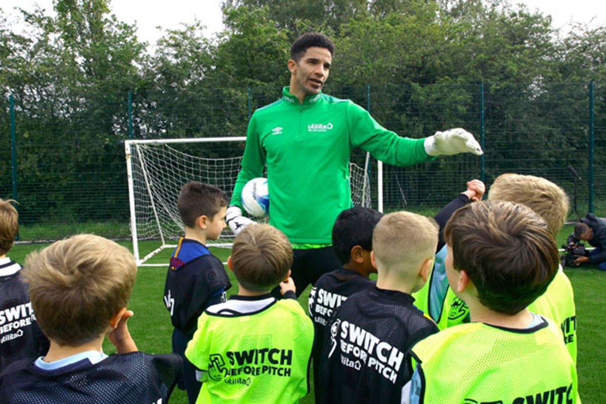 David James Launches Report As 4,000 Football Clubs Fear Closure