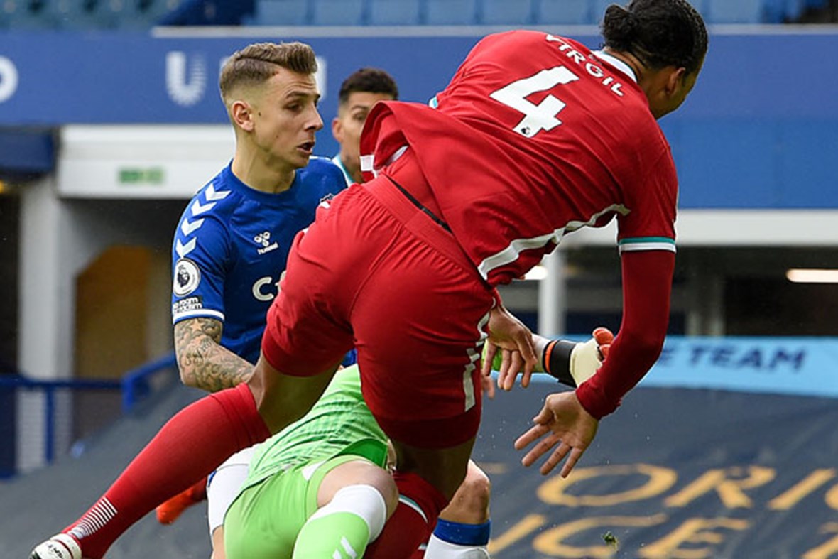 Virgil Van Dijk Suffers Video Nasty