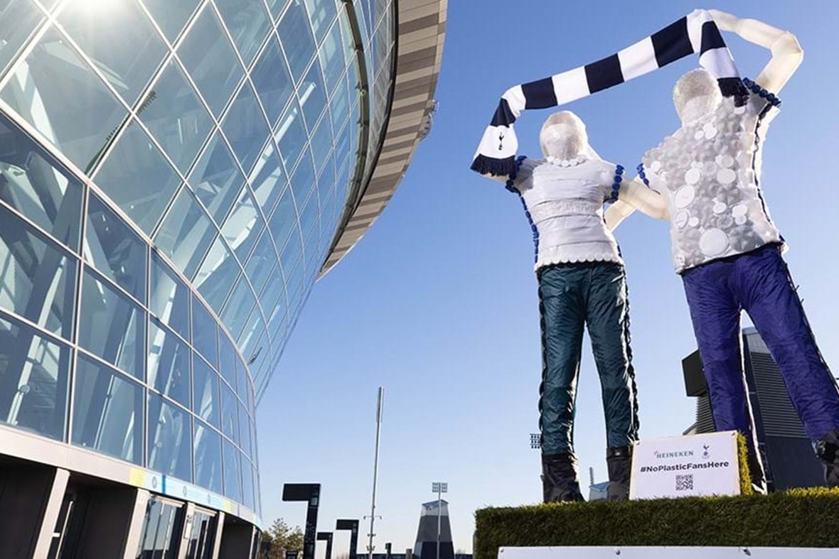 Tottenham Hotspur collaborates with Heineken on #NoPlasticFansHere campaign